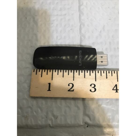 Linksys WUSB6300 Dual-Band AC1200 Wireless USB 3.0 WIFI Adapter -MFR refurbished - Picture 4 of 9